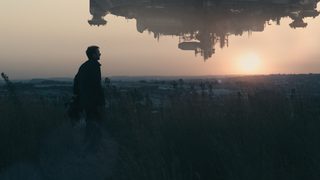 District 9 still 2