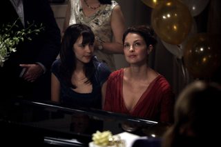 Helen still 8