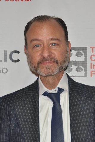 Fisher Stevens, photo 3 of 3