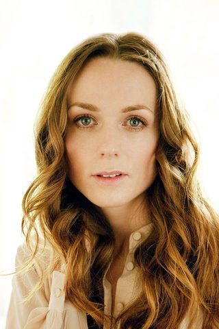 Kerry Condon, photo 1 of 3