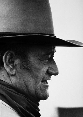 Chisum still 2