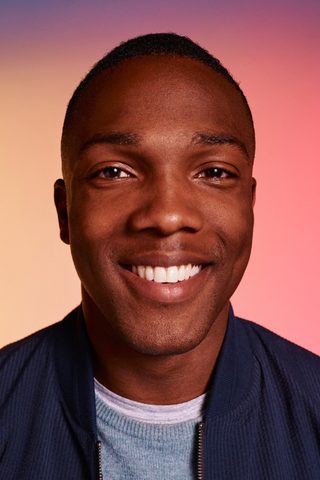 Tosin Cole, photo 1 of 3