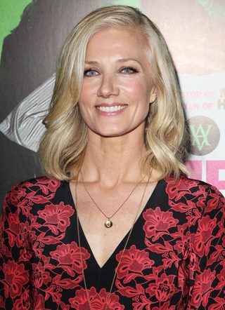 Joely Richardson, photo 2 of 3