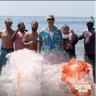 Jackass Shark Week 2.0 still 6
