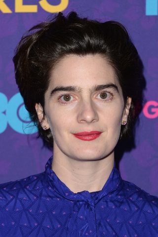 Gaby Hoffmann, photo 1 of 3