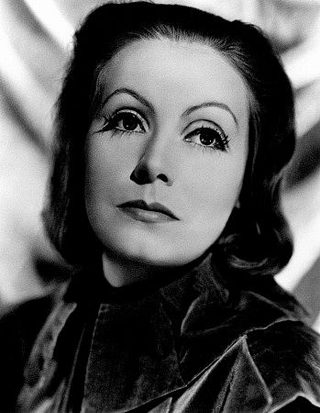 Queen Christina still 3