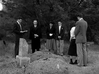 Plan 9 from Outer Space still 8