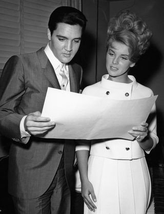 Viva Las Vegas still 7