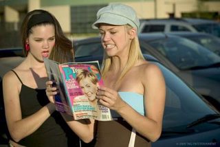 Popstar still 4