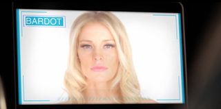 Hot Bot still 5