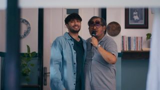 Cinta Tak Pernah Tepat Waktu still 8