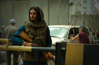 13 Days, 13 Nights: In the Hell of Kabul still 7