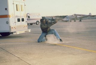 Passenger 57 still 6