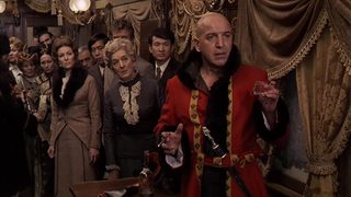 Horror Express still 8