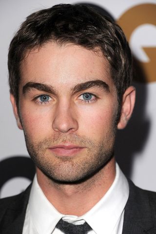 Chace Crawford, photo 2 of 3