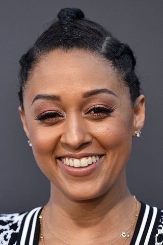 Tia Mowry-Hardrict, photo 1 of 3