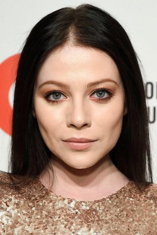 Michelle Trachtenberg, photo 1 of 3