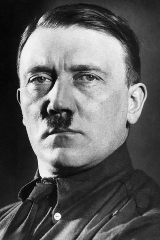 Adolf Hitler, photo 3 of 3