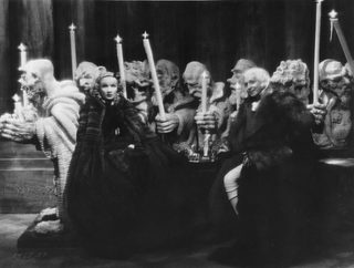 The Scarlet Empress still 8