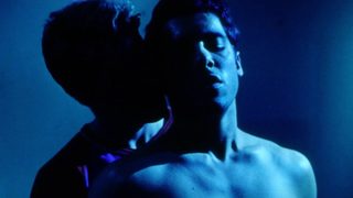 Head On still 3