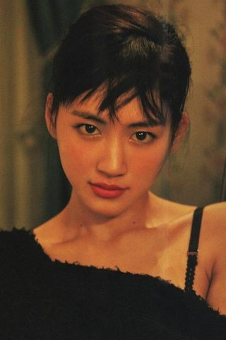 Haruka Ayase, photo 2 of 3