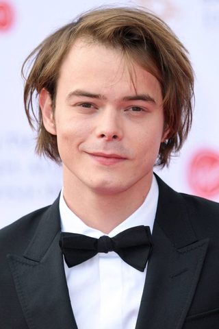 Charlie Heaton, photo 3 of 3