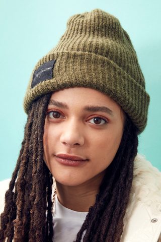 Sasha Lane, photo 1 of 3