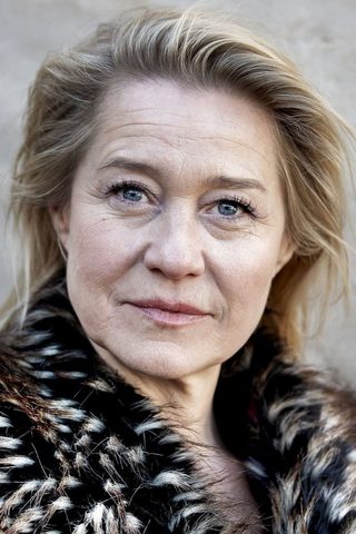 Trine Dyrholm, photo 1 of 3