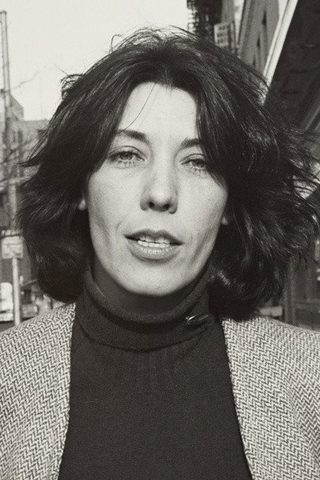 Lily Tomlin, photo 1 of 3