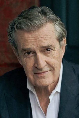 Rupert Everett, photo 2 of 3