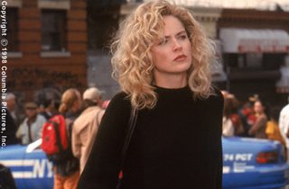 Gloria still 5