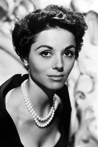 Dana Wynter, photo 1 of 3