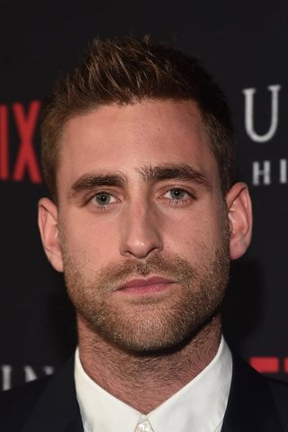 Oliver Jackson-Cohen, photo 2 of 3