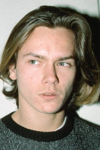 River Phoenix, photo 3 of 3