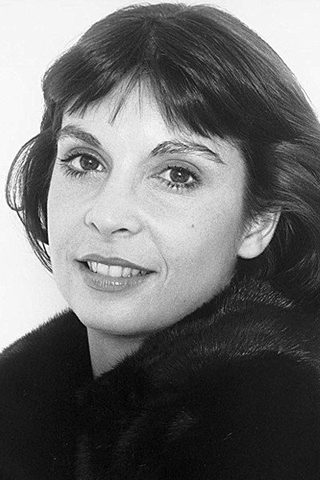 Talia Shire, photo 1 of 3