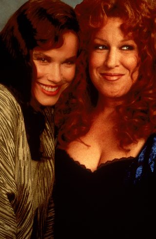 Beaches still 5