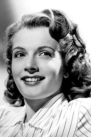 Carole Mathews, photo 1 of 3