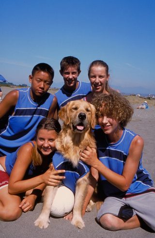 Air Bud: Spikes Back still 1