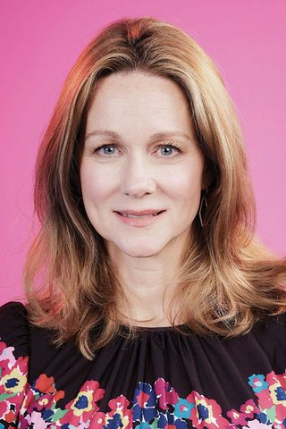 Laura Linney, photo 1 of 3