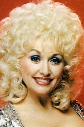 Dolly Parton, photo 3 of 3
