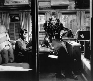 Shanghai Express still 2
