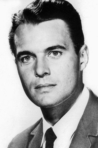 William Reynolds, photo 1 of 3
