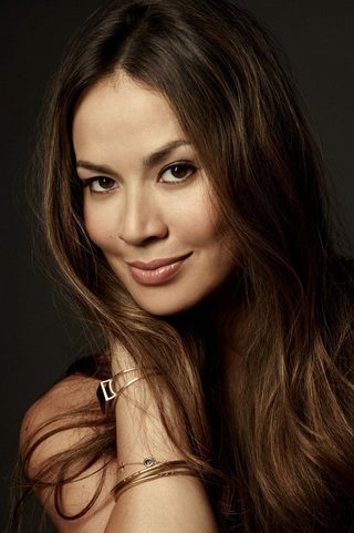 Moon Bloodgood, photo 3 of 3