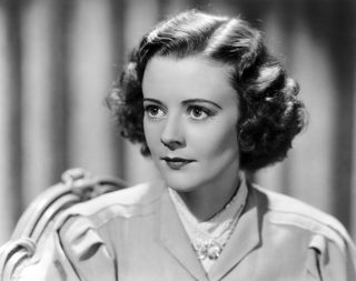 Bulldog Drummond Escapes still 4