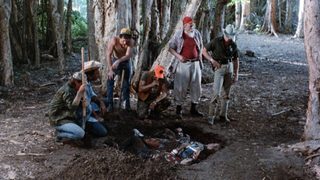 Shallow Grave still 3