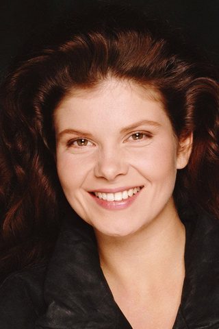Lolita Davidovich, photo 1 of 3