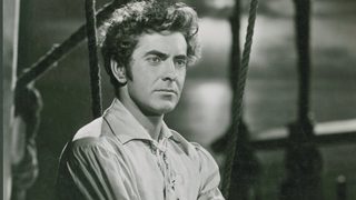Captain from Castile still 5
