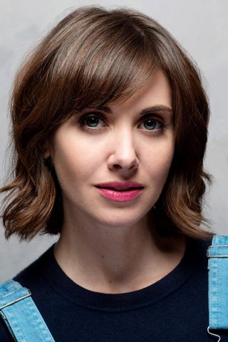 Alison Brie, photo 3 of 3