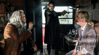 27: El club de los malditos still 4