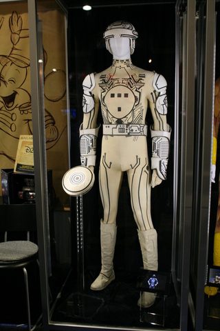 TRON still 6
